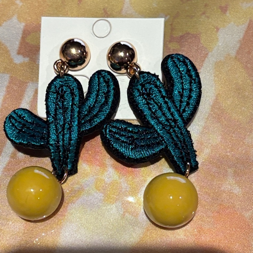 Teal Cactus Earrings with Yellow Beads NWT